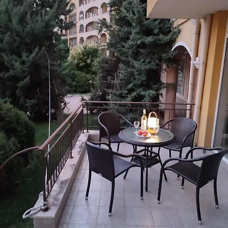 Midia Grand Resort, Terrassen Paradies