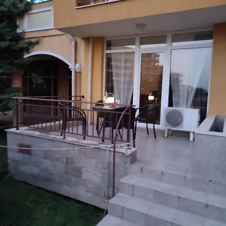 Lejlighedshotel Midia Grand Resort, Terrassen Paradies Aheloy