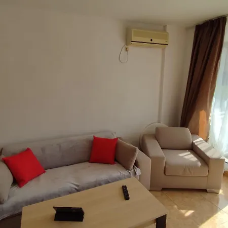 Lejlighedshotel Midia Grand Resort, Terrassen Paradies